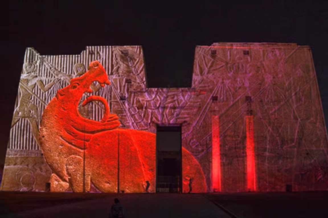 Espectáculo de luz y sonido en el Templo de Philae